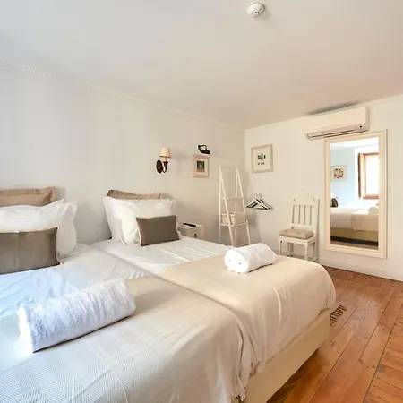 Bed & Breakfast Casa Do Mercado Lisbona
