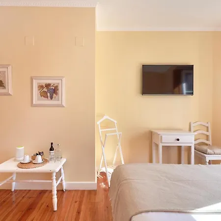 Bed & Breakfast Casa Do Mercado 4*