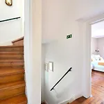 Bed & Breakfast Casa Do Mercado Lisbon