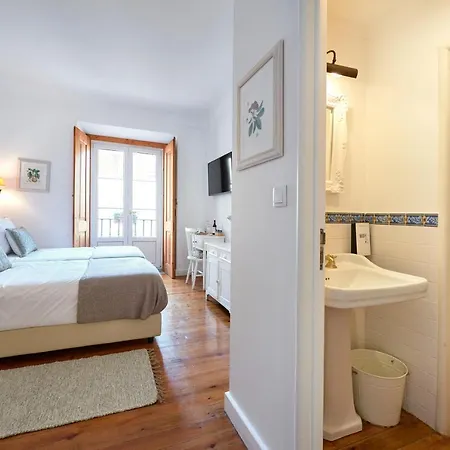Casa Do Mercado Bed & Breakfast 4*